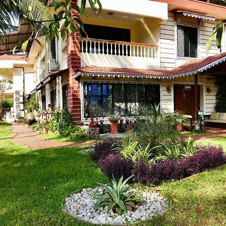 Shanu'S Seaside Inn - A Guesthouse, 100 Metres To Candolim Beach ภายนอก รูปภาพ